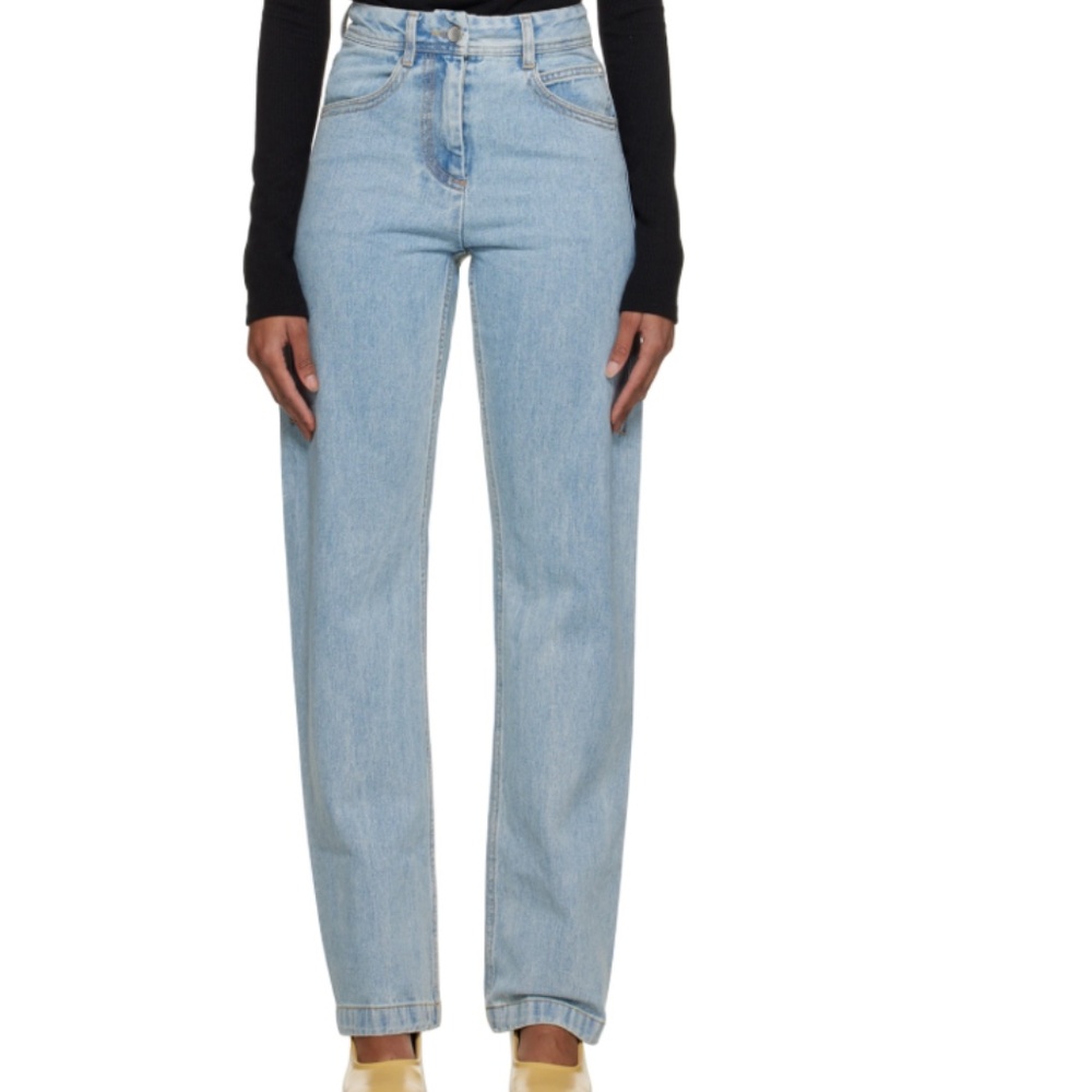 Women's Straight Leg Jeans in Light Blue